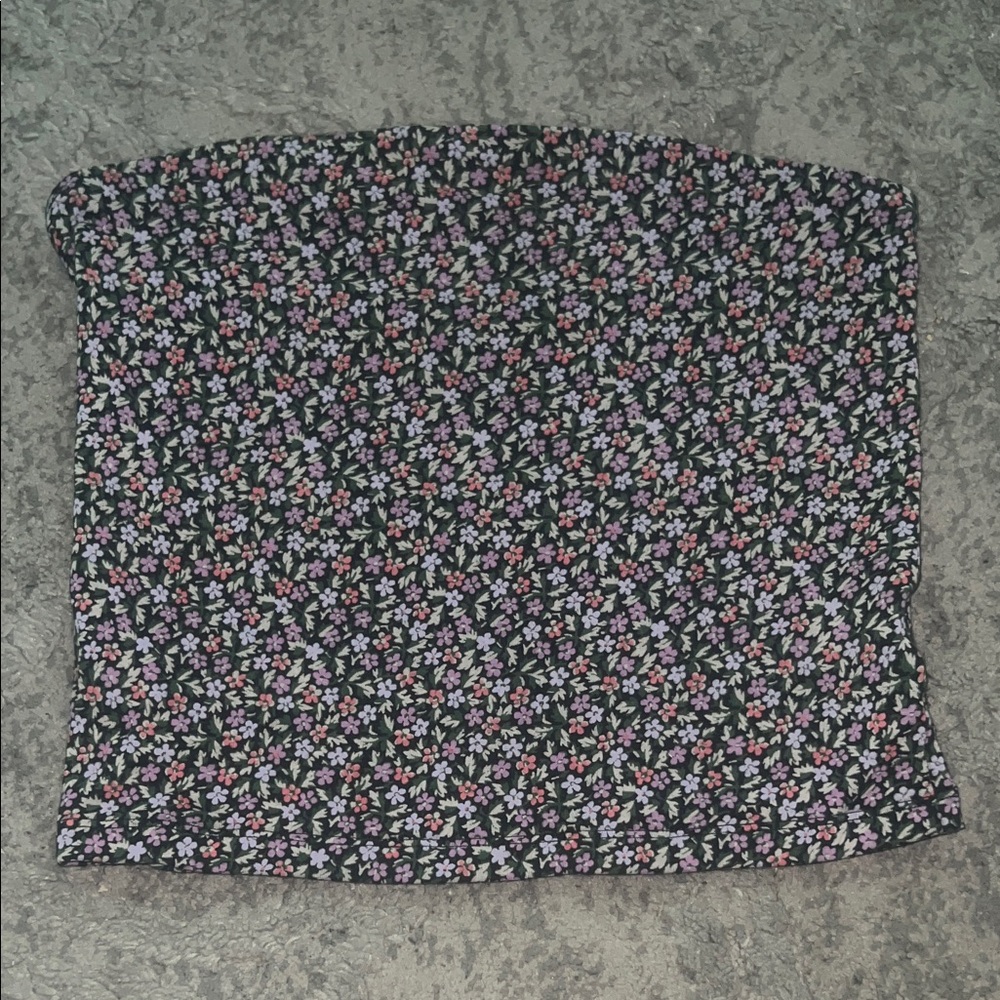 American Eagle Outfitters Black Floral top